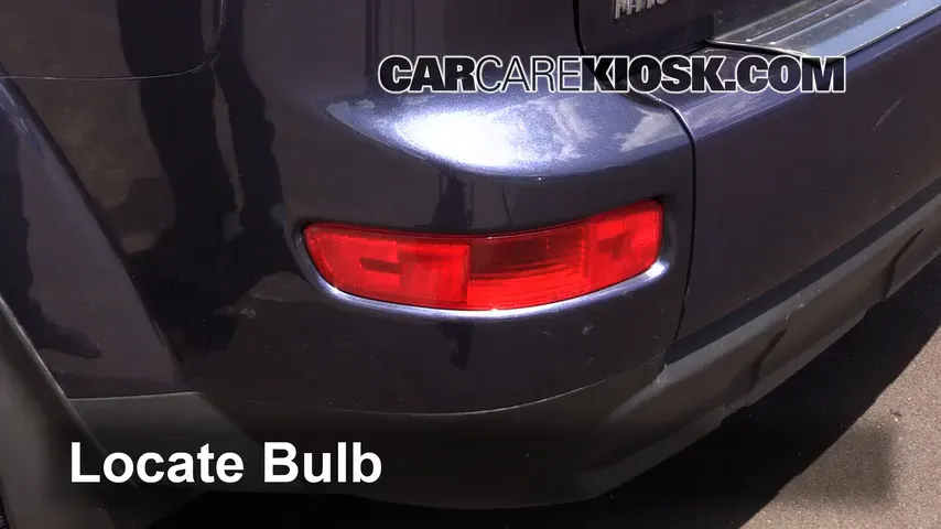 2009 Mitsubishi Outlander XLS 3.0L V6 Lights Tail Light (replace bulb)